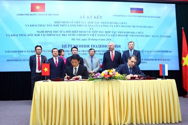 Vietnam und Russland unterzeichnen Abkommen über Öl- und Gaserschließung - ảnh 1